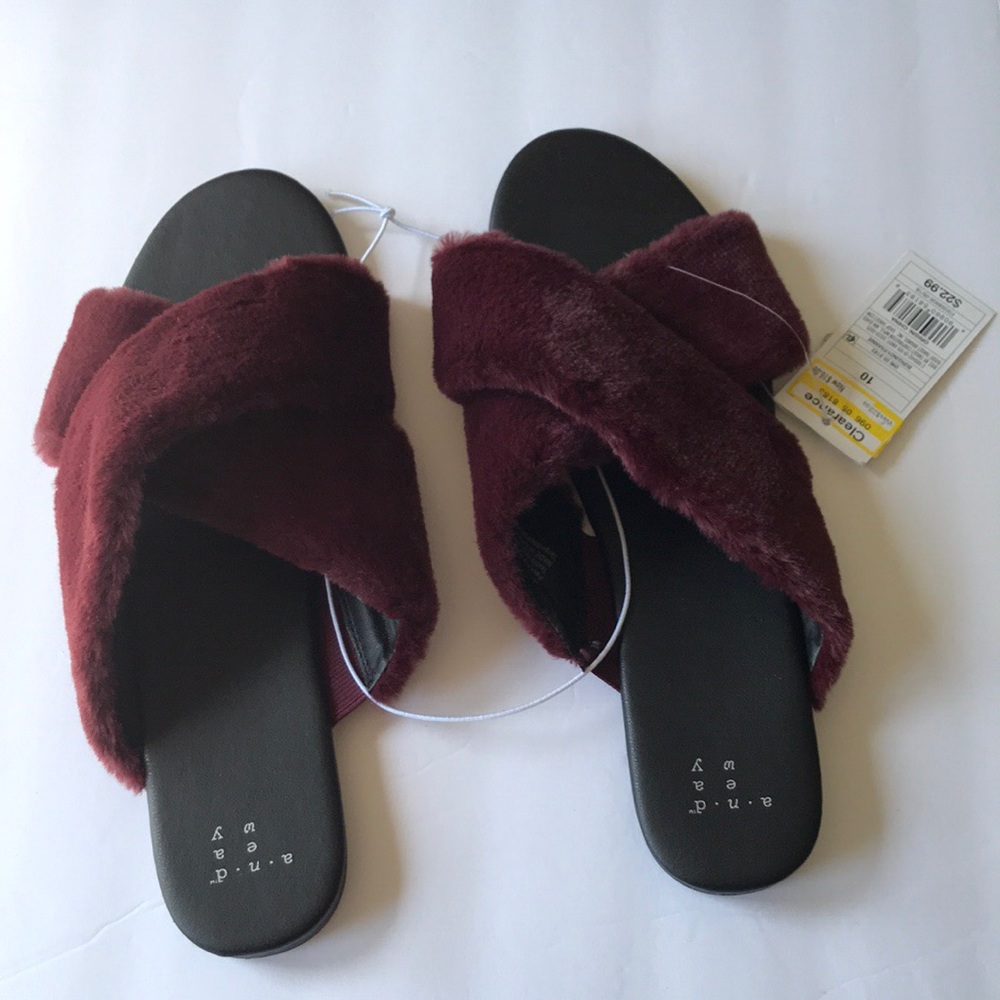 a.n.d Frannie Crossband Faux Fur Slide Sandal - Picture 3 of 5
